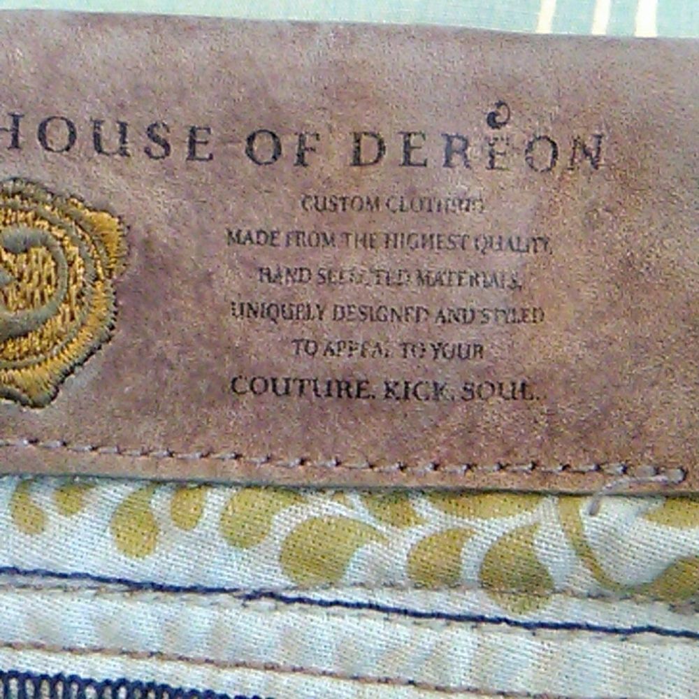 House of Dereon Boot Cut Jeans - Picture 10 of 15